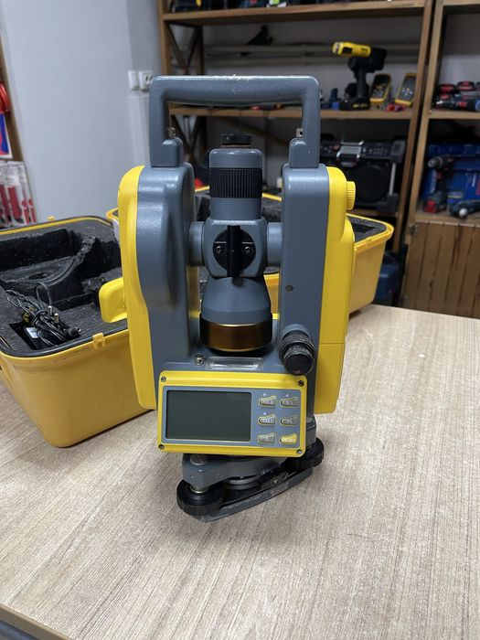 Spectra Precision DET-2 / Електронний теодоліт Спектра (Trimble)