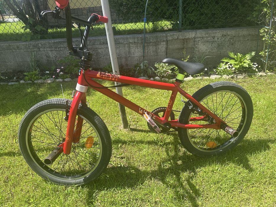 Czerwony BMX + PEGI