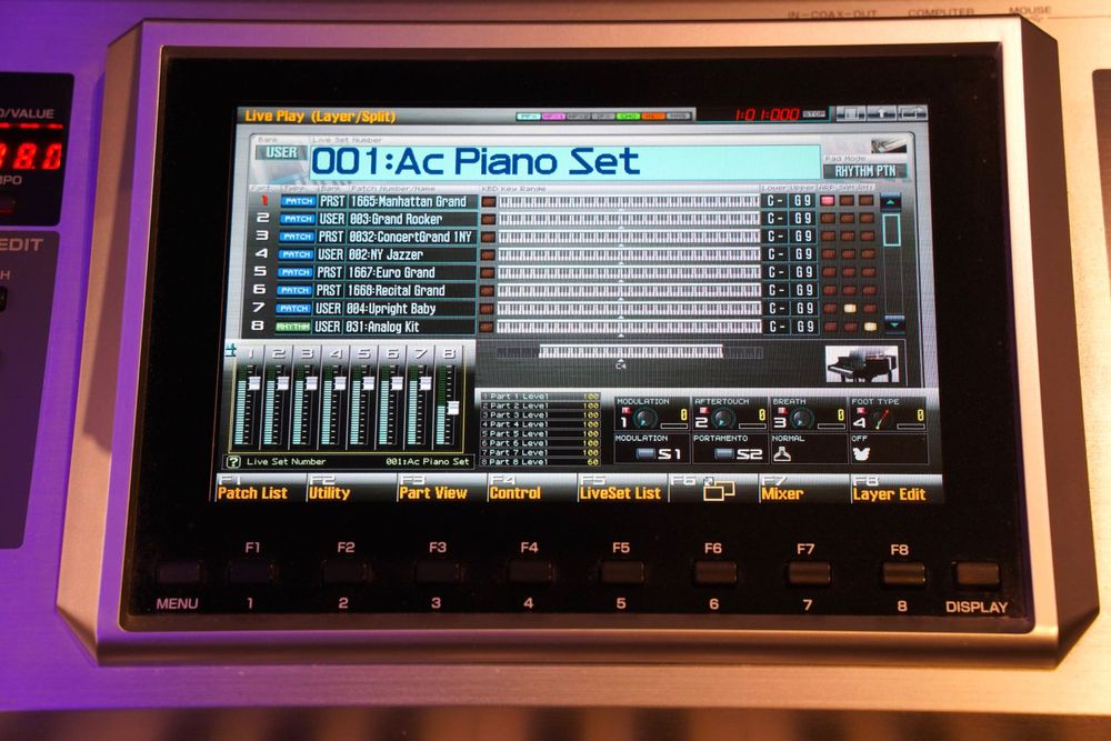 ROLAND Fantom-G8【中古】 ROLAND FANTOM G8 syntezator 88 klawiszy ważone zadbany Kutno • OLX.pl