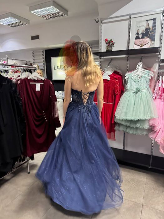 Sukienka suknia balowa