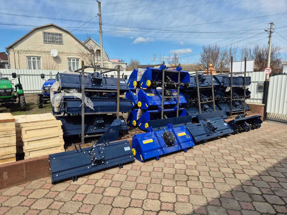 Грунтофрези фрези мінітракторні на трьохточку