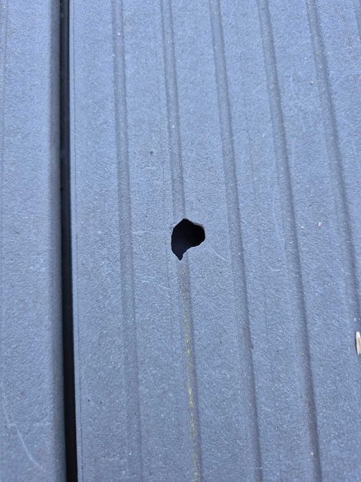 Zlecę naprawę deski kompozytowej