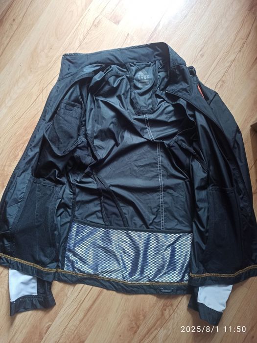 Damska kurtka do biegania Adidas