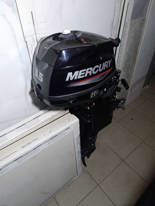 Ponton Vertis bv 230 z silnikiem Mercury 3.5