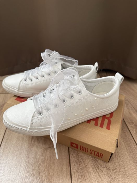 skórzane tenisówki big star JJ274311 białe