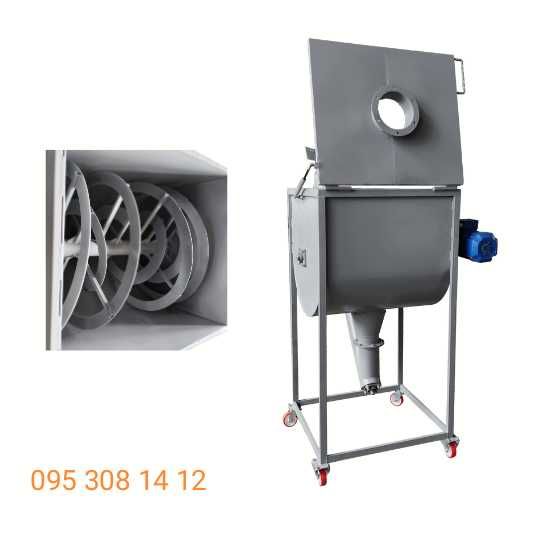 Кормозмішувач КЗ-200Л