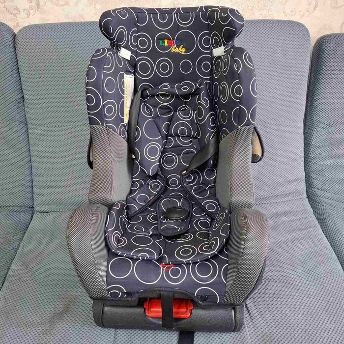 Дитяче автокрісло isofix