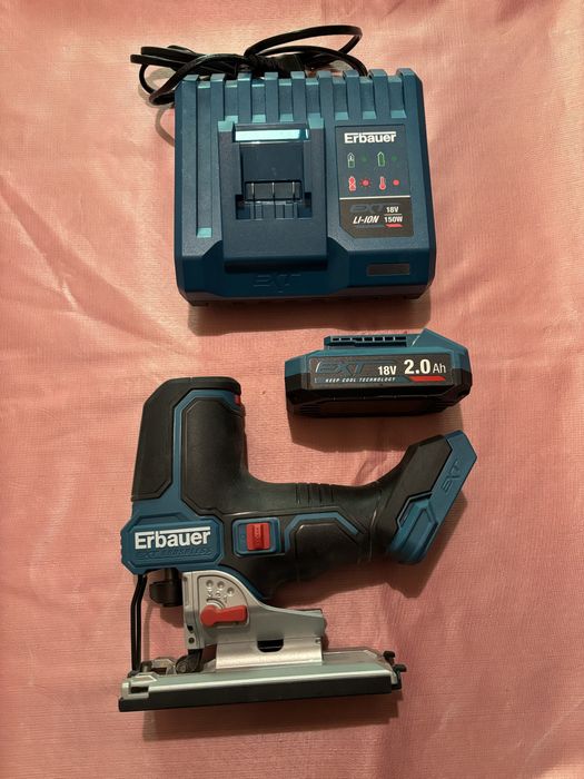 Wyrzynarka akumulatorowa Erbauer G2  ERI1088JSW  18V.