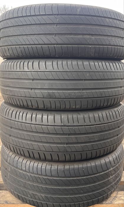 Літні шини комплект 215/60 r17 Michelin
