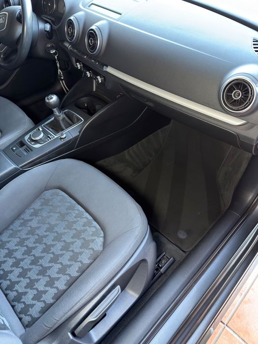Vendo audi A3 Sport 1.6 TDI