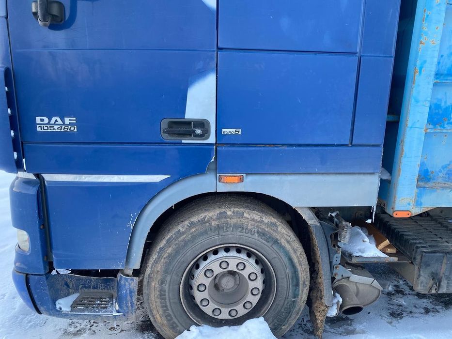 Авто DAF XF 105460 -2008   грузовой контейнеровоз - зерновоз