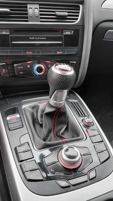 AUDI A4 B8 SEDAN Polift – 2.0 TDI 136 KM