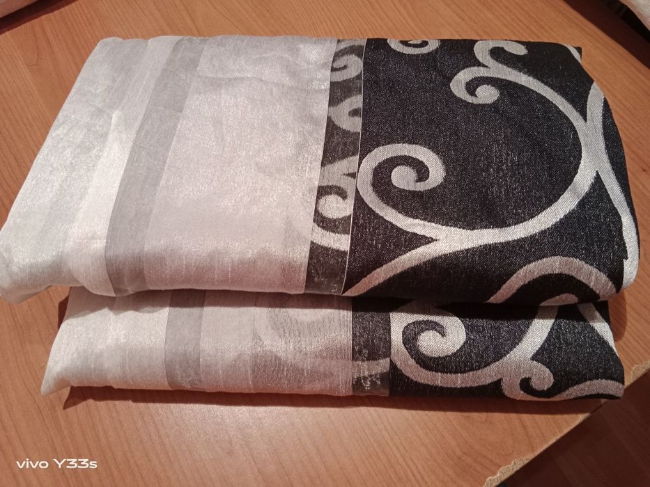 Zasłony ozdobne pokojowe