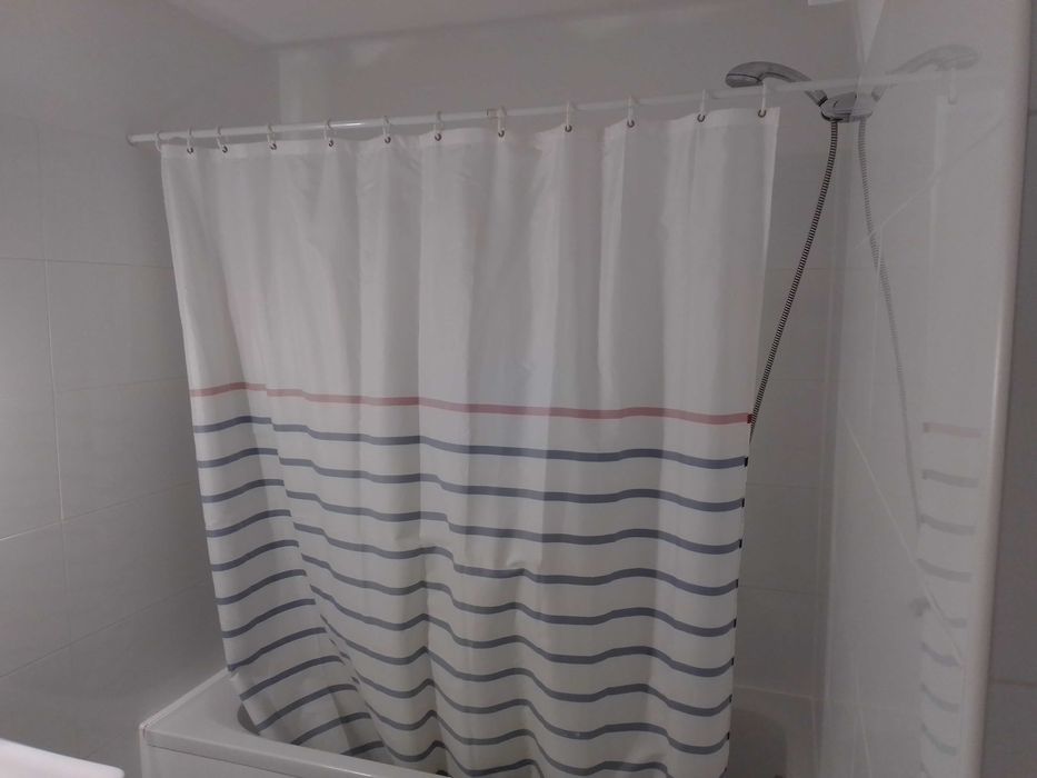 monia zasłona parawan kotara do wanny pod prysznic