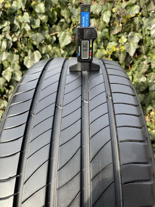 235/55 R19 Michelin Primacy 4