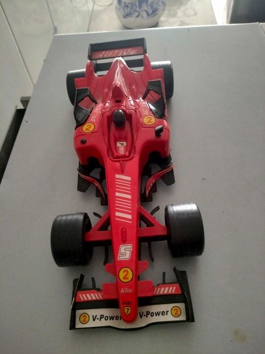 Carrinho de formula 1 miniatura