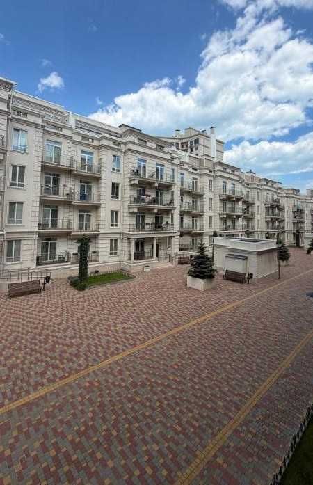 Квартира з ремонтом у ЖК 28 Перлина