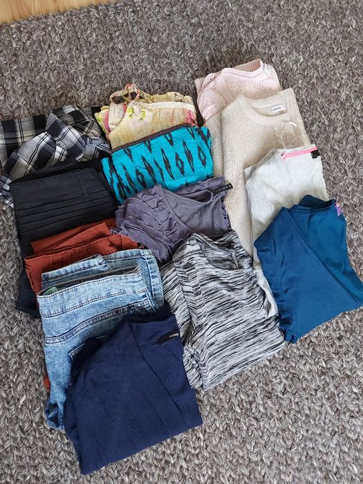 Paka ubrań XS, Spodnie, swetry, House, Tailly Weijl,Sradivarius,Pimkie