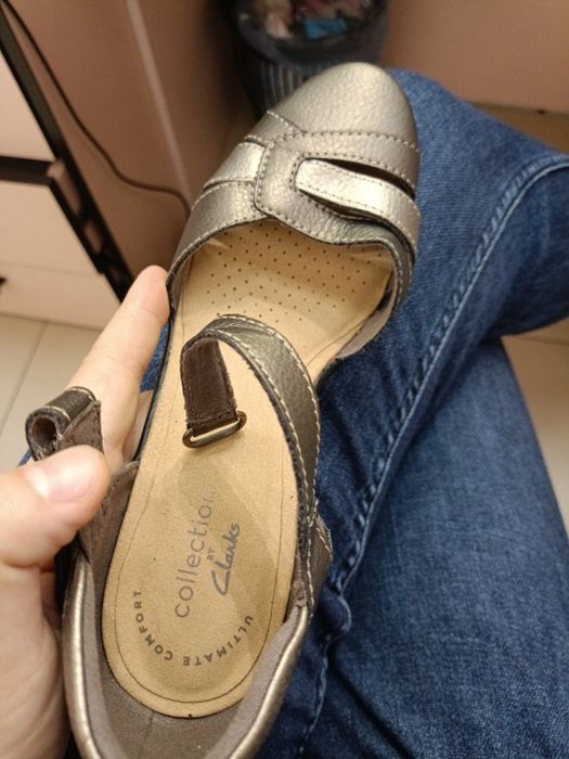 Clarks,нові жіночі туфлі р.35,5