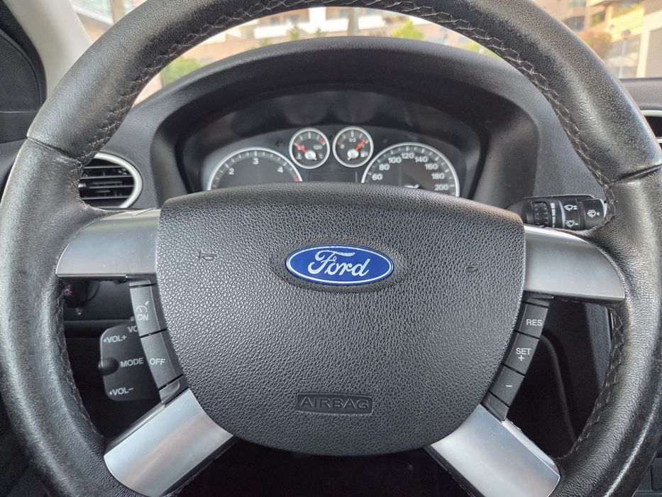 Ford Focus — fotografia 6