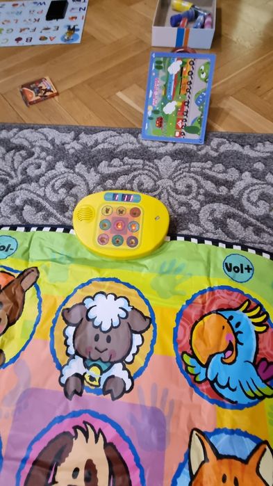 Mata interaktywna dla dzieci Smiki