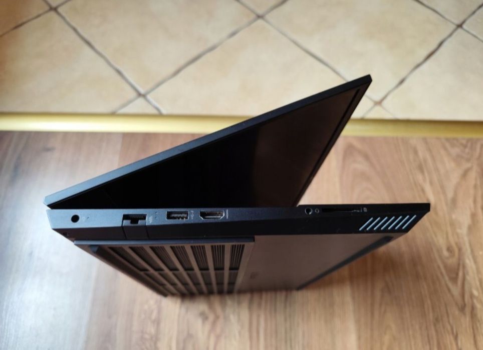 Laptop HP OMEN 15-EK0026NW I5-10300H GTX1660TI 16GB 1024 GB SSD