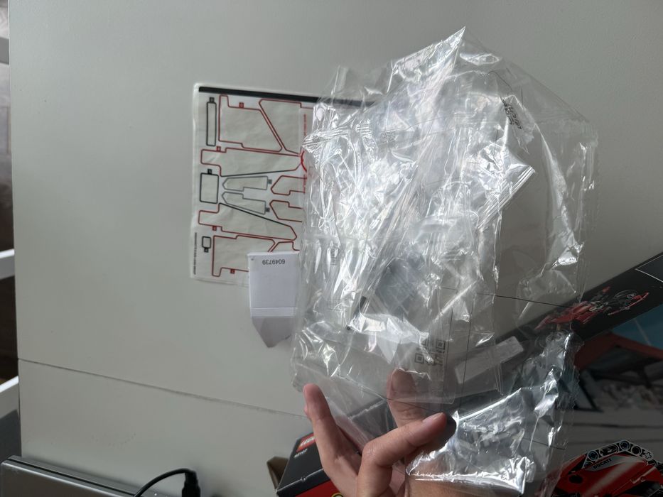 Конструктор LEGO Technic Ducati Panigale V4 R (42107)