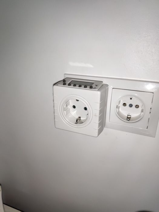 Розетка з таймером Feron TM211