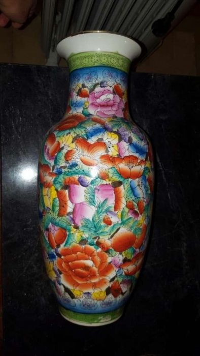 Jarra floral antiguidade