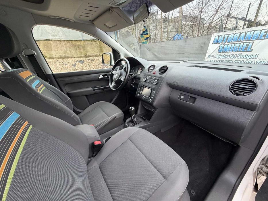 Volkswagen Caddy 1.6 diesel 2013r. 162tys.km! Osobowy!