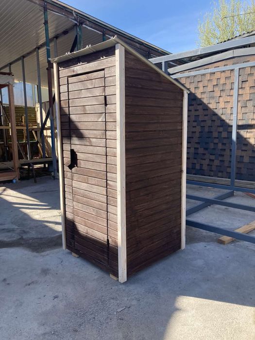 Деревяні туалети