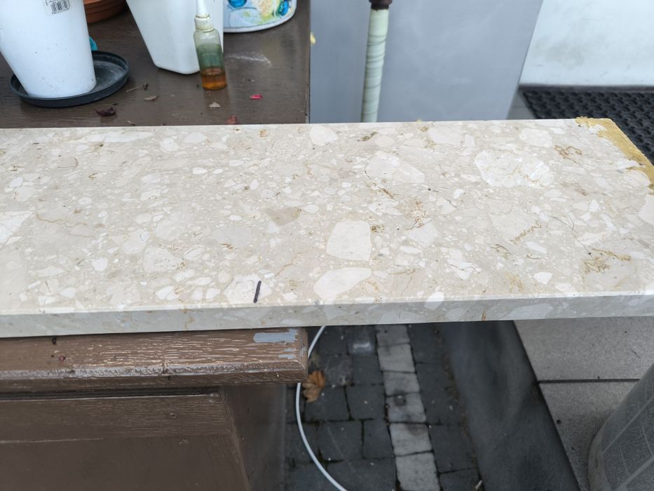 Parapet wewnętrzny konglomerat z demontażu 156/24/3,oraz 92/22/3
