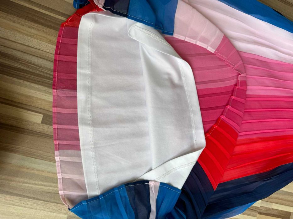 Фирменное летнее платье Tommy Hilfiger Платье на девочку Рост 104-110