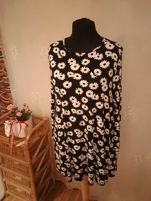 Tunika (sukienka) Biała Łączka,   R 48, RABAT, Darmowa dostawa.