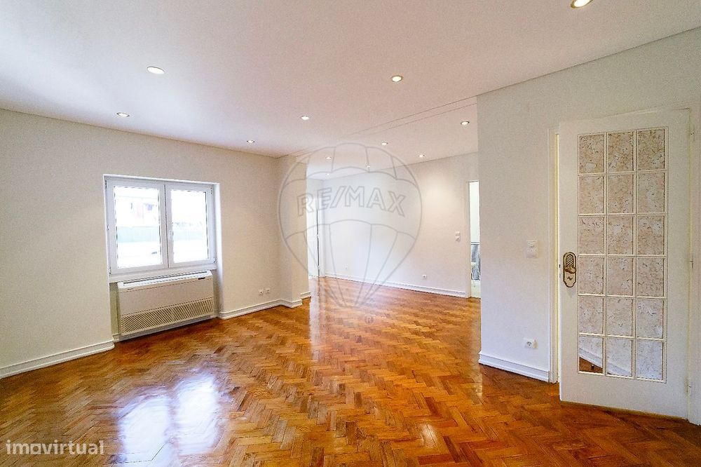 Apartamento T3 para arrendamento