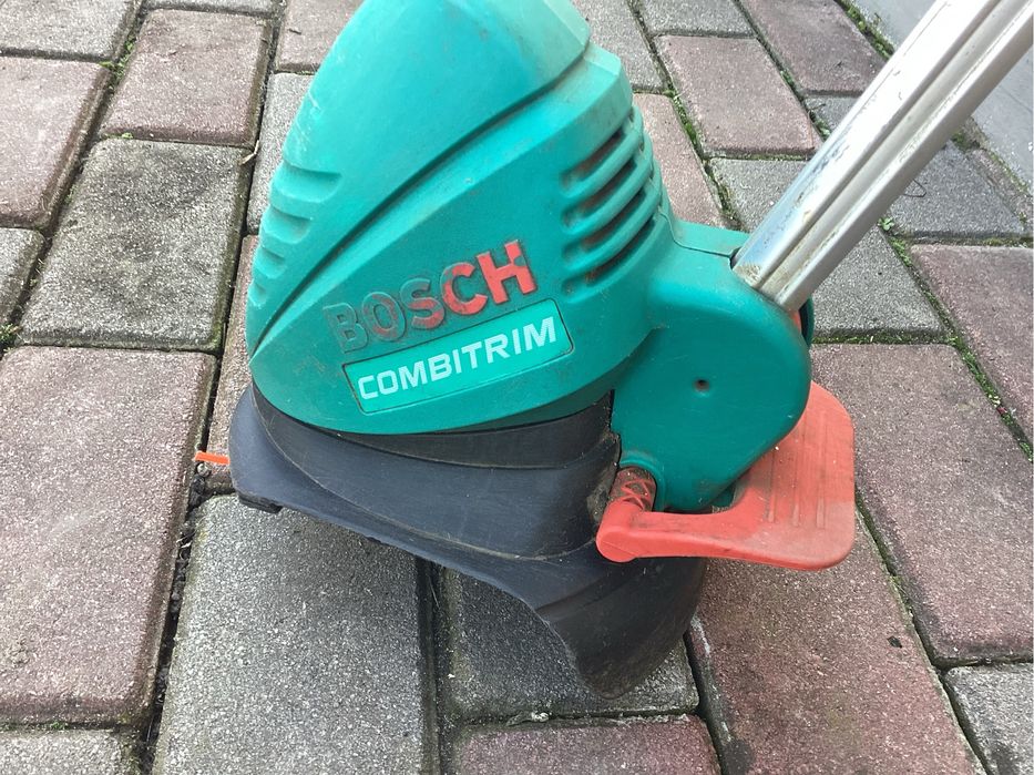 Продам косилку BOSCH