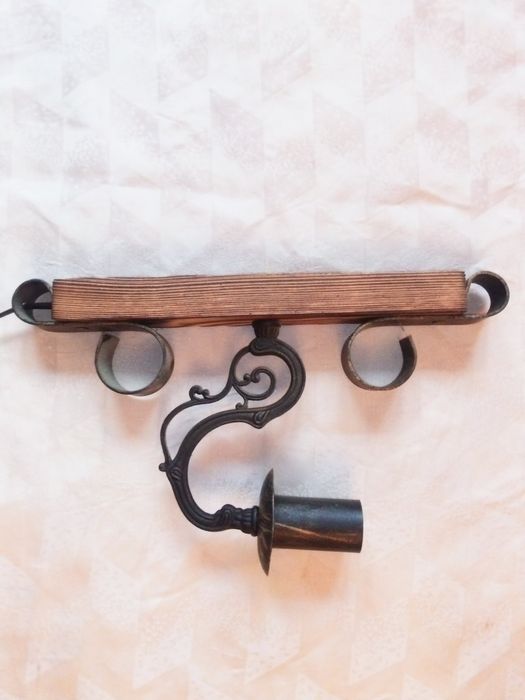 Светильник настенный