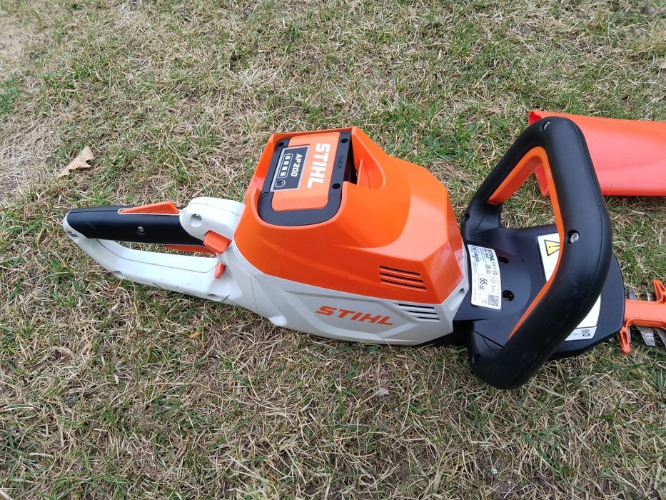 Akumulatorowe Nożyce do Żywopłotu Stihl HSA100 AP200