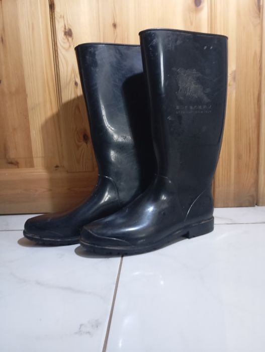 Gumowce burberry
