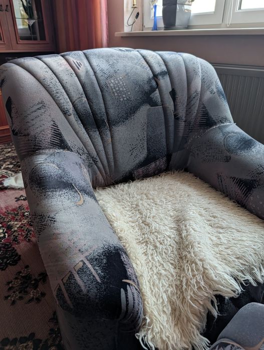 Oddam za darmo sofa i dwa fotele