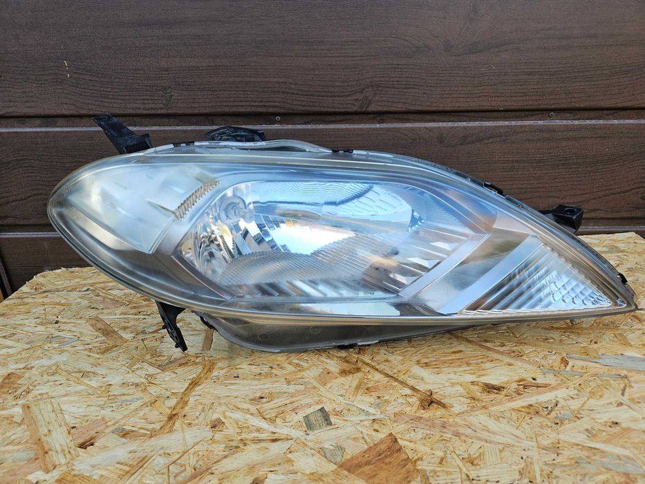 Honda Fr-v FRV lampa prawa przednia prawy przód Europa zwykła europa