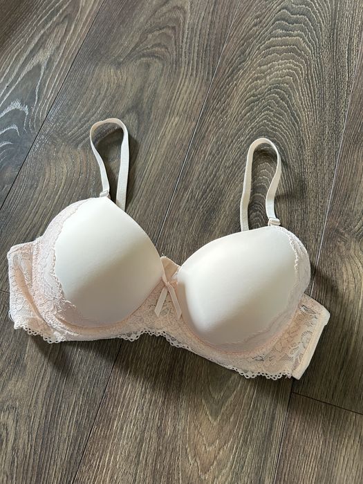 Morelowy usztywniany koronkowy biustonisz na fiszbinach 85C/ 38