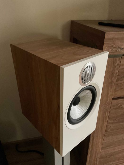 kolumny Bowers & Wilkins 606 S3