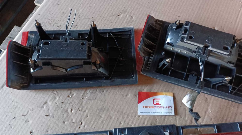 REF218 2 luzes de tras mala farolins seat toledo 1993