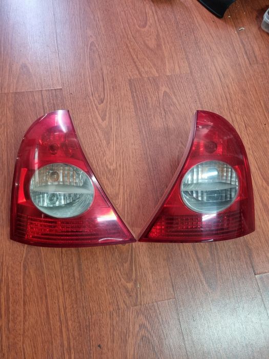 Renault clio farolins