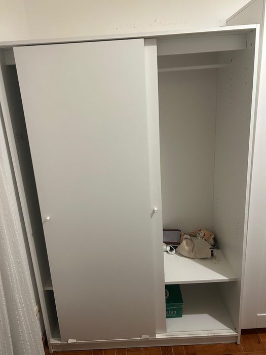 Roupeiro branco 117 x 176