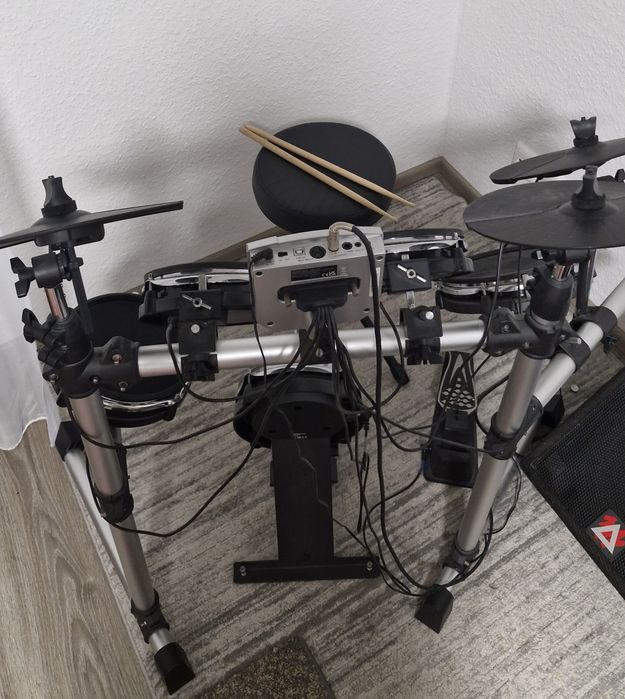 Електронна ударна установка. Millenium