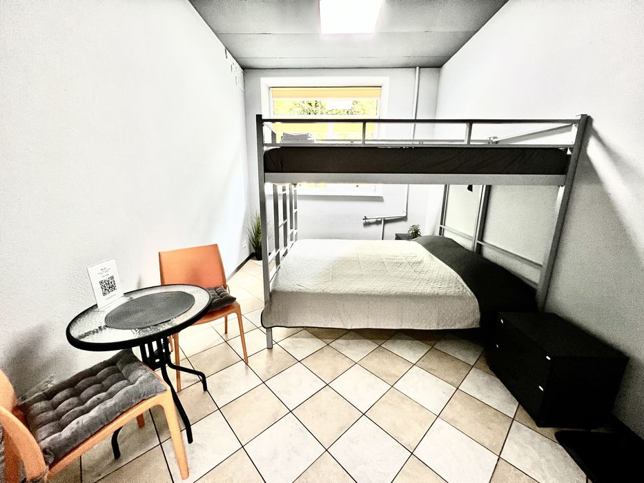 Окрема кімната в хостелі Вишневе Київ