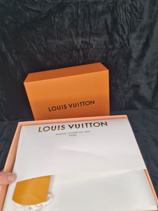 Louis Vuitton sneakersy rozmiar 43