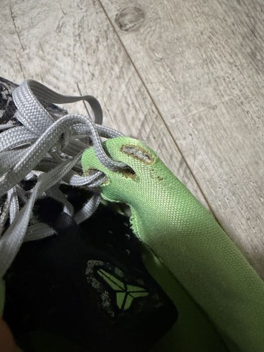 Kobe 8 Graffiti